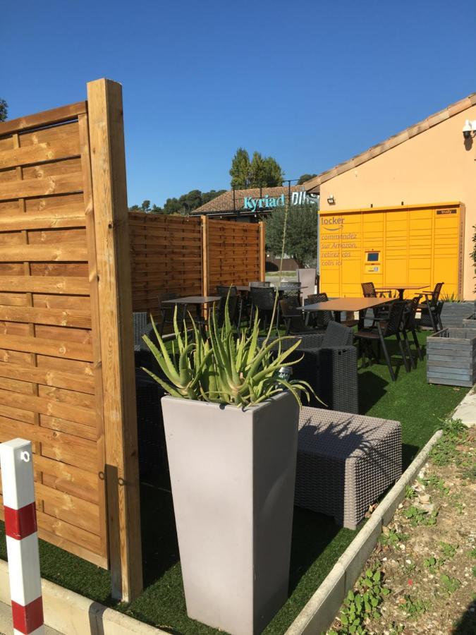 Kyriad Direct Marseille Est La Valentine 拉佩讷叙尔于沃讷 外观 照片