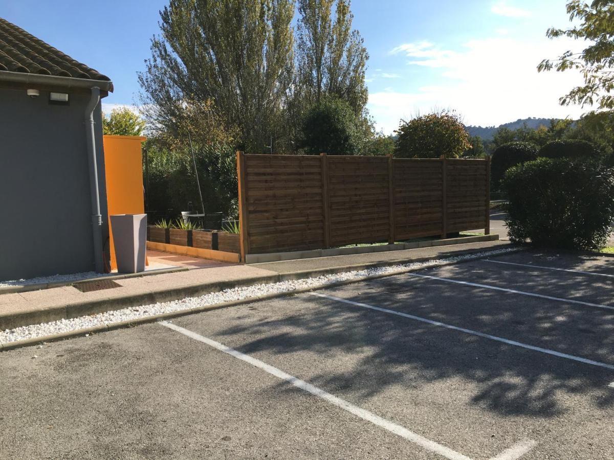 Kyriad Direct Marseille Est La Valentine 拉佩讷叙尔于沃讷 外观 照片