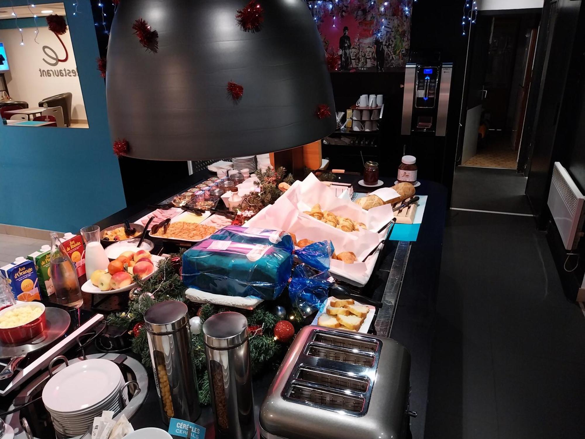Kyriad Direct Marseille Est La Valentine 拉佩讷叙尔于沃讷 外观 照片
