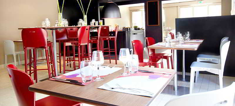 Kyriad Direct Marseille Est La Valentine 拉佩讷叙尔于沃讷 外观 照片